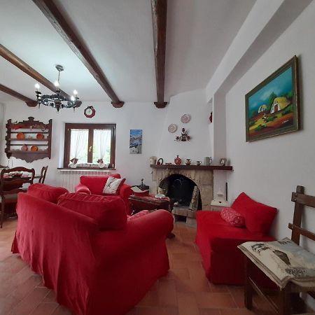 Casa Vacanze Daniela Villetta Barrea Bagian luar foto